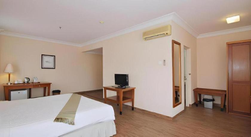 Nalendra Hotel Бандунг Екстер'єр фото